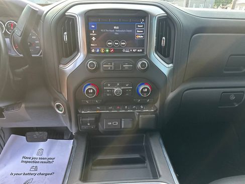 Used 2021 Chevrolet Silverado 2500 LT w/ All Star Edition AWD/4WD image 17