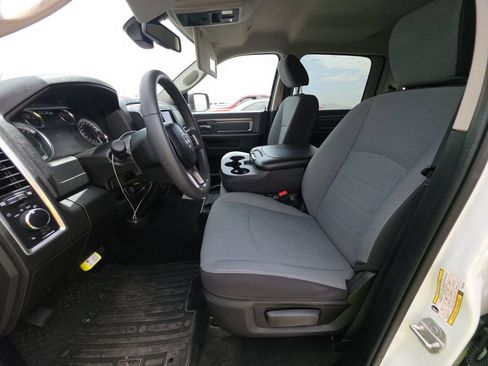 Used 2023 RAM 1500 Classic SLT w/ Electronics Group AWD/4WD image 7