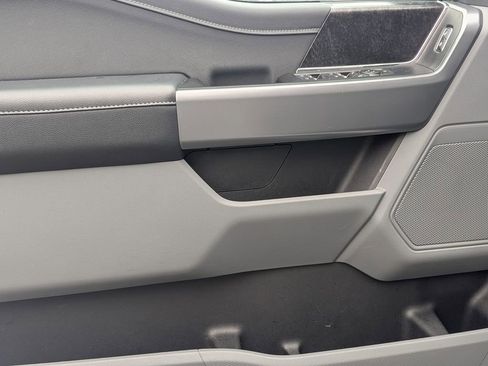 Used 2022 Ford F150 XLT w/ Equipment Group 302A High image 12