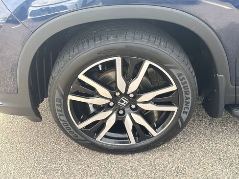 Used 2019 Honda Pilot Touring image 40