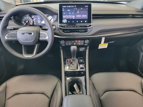 New 2025 Jeep Compass Limited w/ Sun & Sound Group image 23