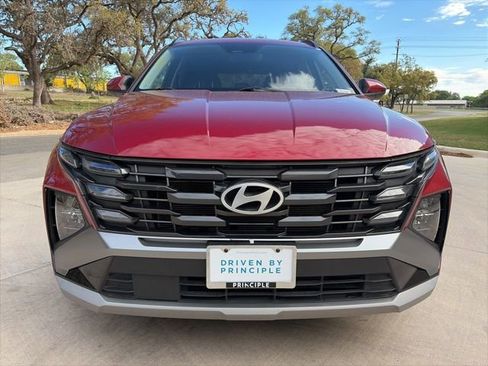 Used 2025 Hyundai Tucson SEL FWD image 7
