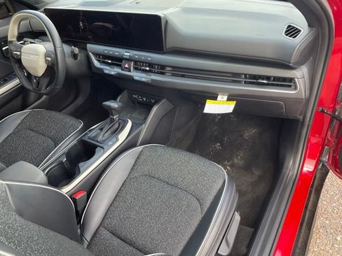 Used 2025 Kia K4 GT-Line w/ GT-Line Sunroof Package FWD image 17
