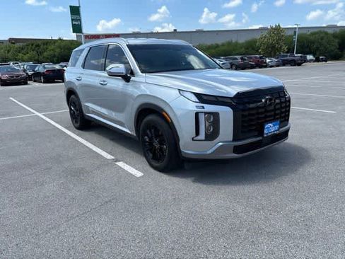 Used 2024 Hyundai Palisade SEL FWD image 7