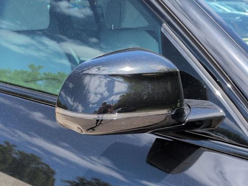 New 2026 BMW X5 xDrive40i w/ Executive Package image 12