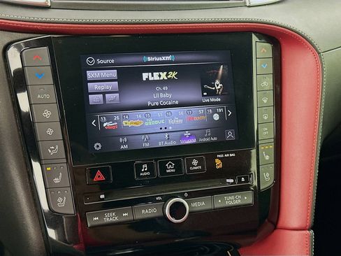 Used 2022 INFINITI QX55 Sensory w/ Lighting Package AWD/4WD image 16