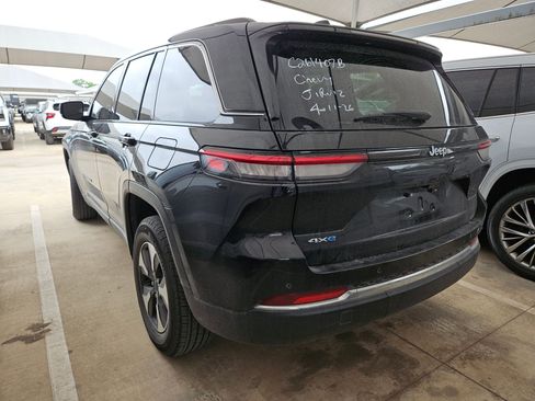 Used 2022 Jeep Grand Cherokee Limited 4xe image 4