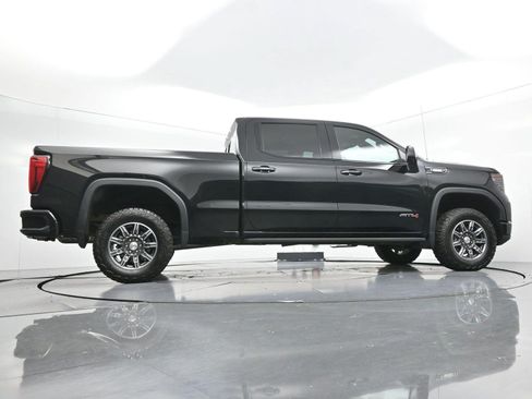Used 2024 GMC Sierra 1500 AT4 w/ AT4 Premium Package AWD/4WD image 56