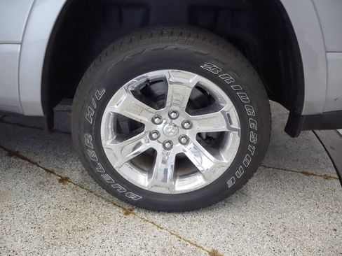 Used 2025 RAM 1500 Big Horn AWD/4WD image 11