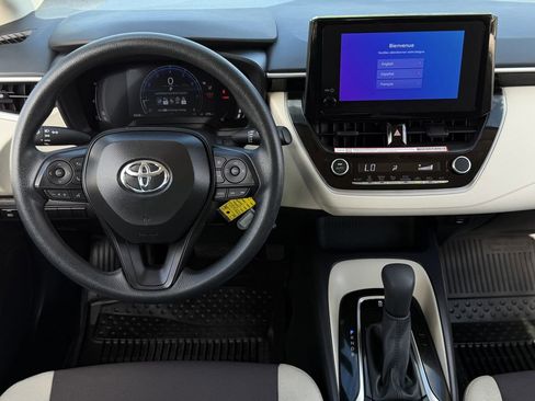 Used 2026 Toyota Corolla LE FWD image 12