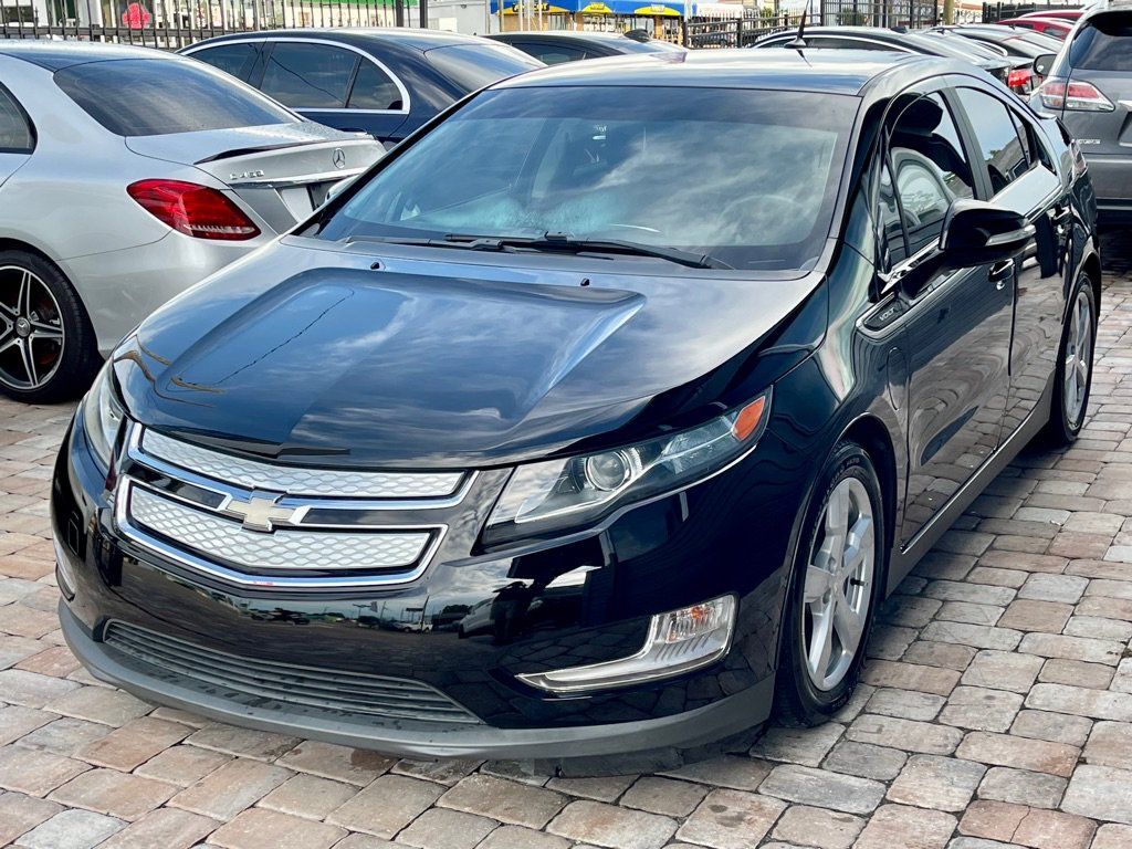 Used 2013 Chevrolet Volt FWD image 6