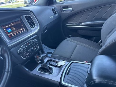 Certified 2022 Dodge Charger SXT w/ Cold Weather Package image 22