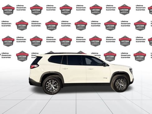 Used 2024 GMC Acadia AT4 w/ Luxury Package image 7