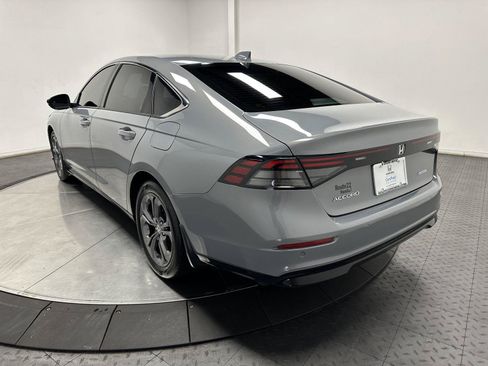 Certified 2024 Honda Accord EX-L image 9