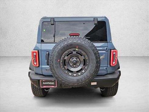 New 2025 Ford Bronco Badlands image 8