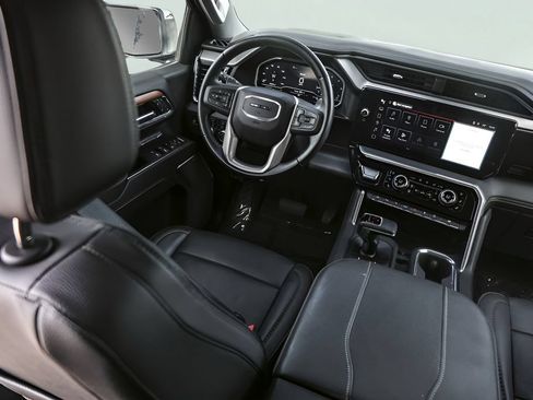Used 2023 GMC Sierra 1500 Denali AWD/4WD image 28