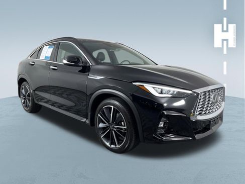 Used 2024 INFINITI QX55 Essential image 1