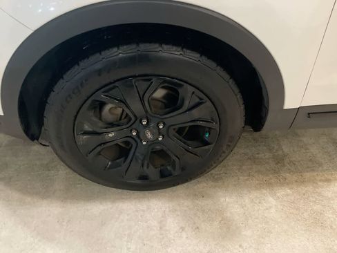 Used 2019 Ford Explorer Sport w/ Equipment Group 401A image 10