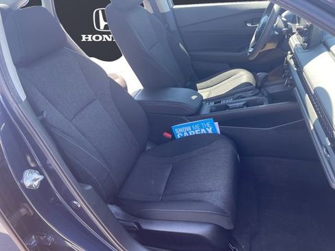 Used 2025 Honda Accord SE image 15