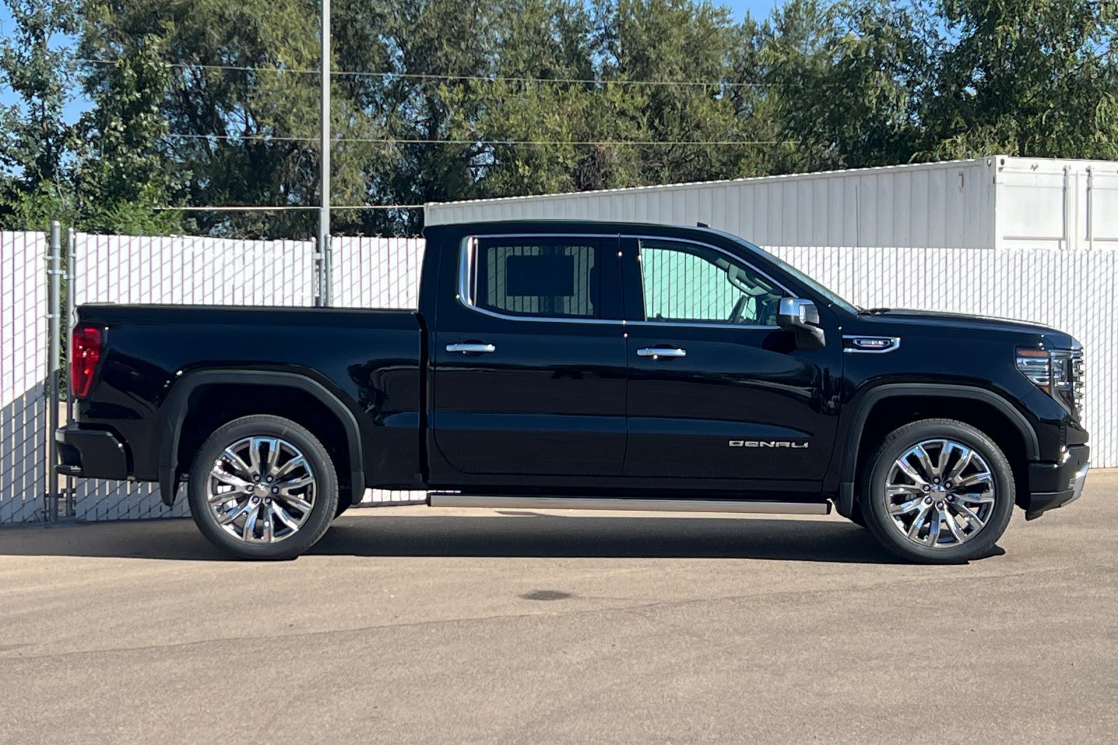 New 2026 GMC Sierra 1500 Denali AWD/4WD image 3