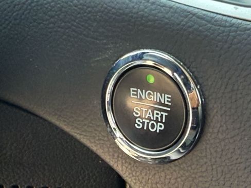 Used 2024 Ford Edge SEL AWD/4WD image 24
