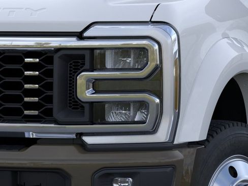 New 2026 Ford F450 King Ranch w/ FX4 Off-Road Package AWD/4WD image 18