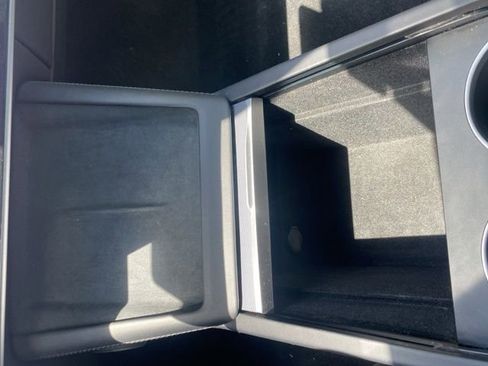 Used 2024 Tesla Model 3 Long Range RWD image 23