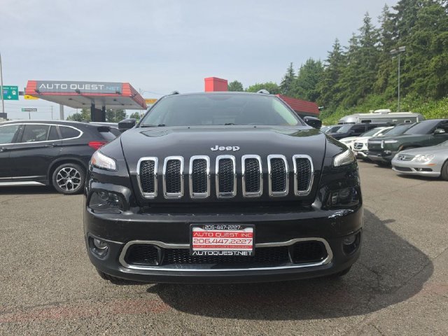 Used 2015 Jeep Cherokee Limited w/ Luxury Group AWD/4WD image 22