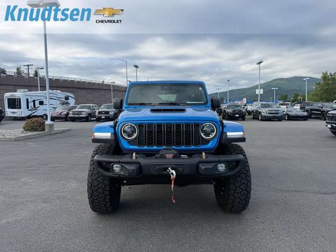 Used 2024 Jeep Wrangler Unlimited Rubicon 392 AWD/4WD image 2