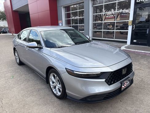 Certified 2023 Honda Accord LX image 22