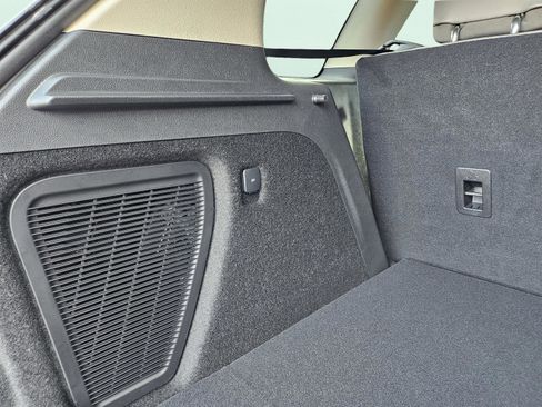 New 2026 Lincoln Corsair Premiere image 27