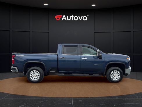 Used 2021 Chevrolet Silverado 2500 LTZ w/ LTZ Plus Package AWD/4WD image 6