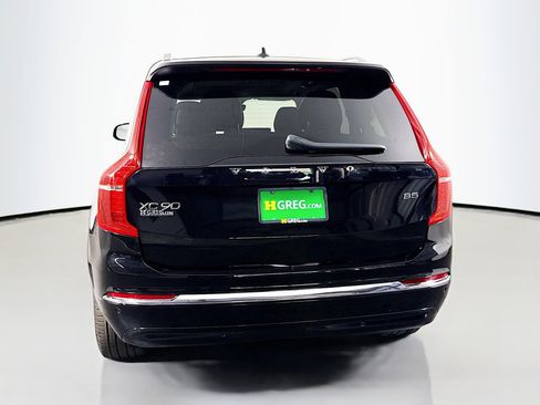 Used 2024 Volvo XC90 B5 Plus image 8
