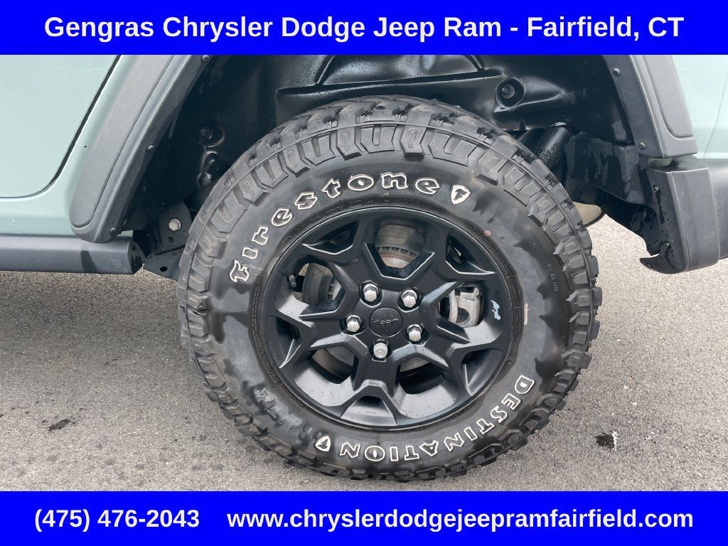 Used 2023 Jeep Wrangler Unlimited w/ Sun & Screen Package AWD/4WD image 12