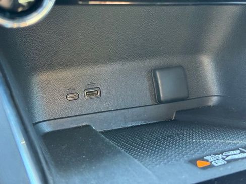 New 2025 Chevrolet Traverse LT image 25