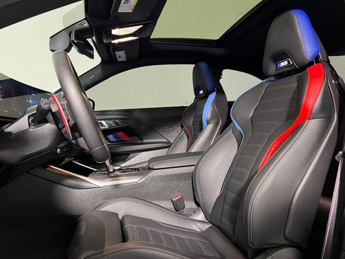 Used 2025 BMW M2 Coupe w/ Lighting Package image 5