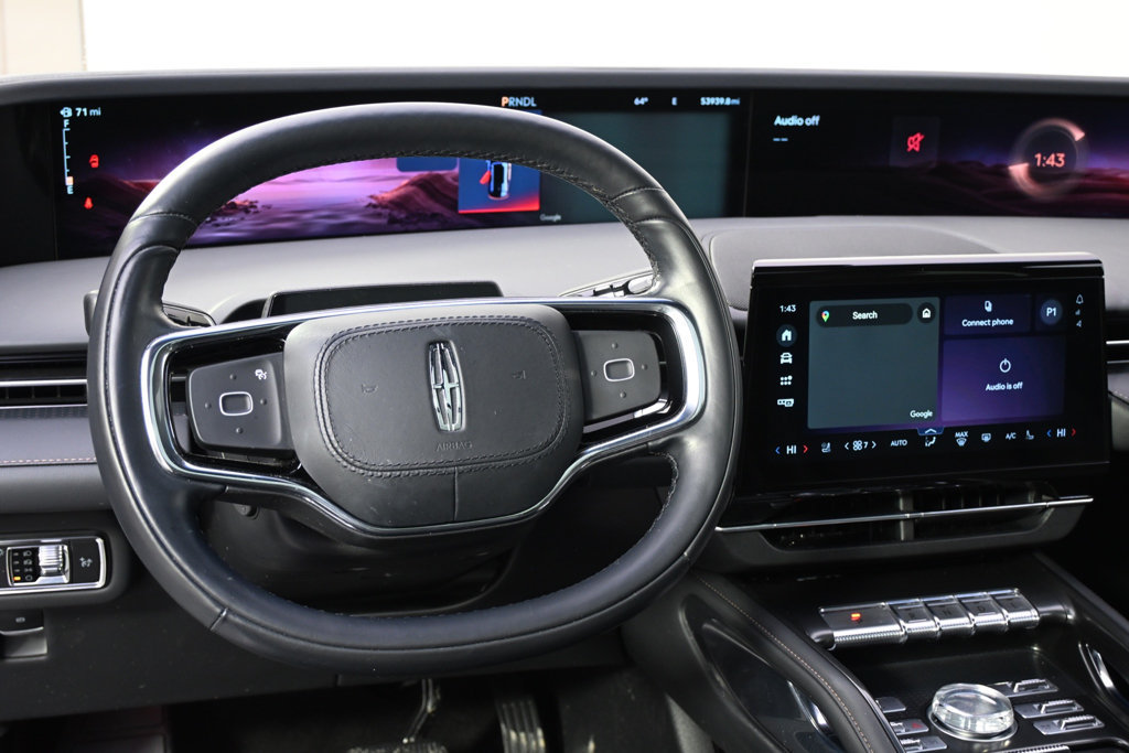Used 2024 Lincoln Nautilus Reserve w/ Equipment Group 202A AWD/4WD image 12