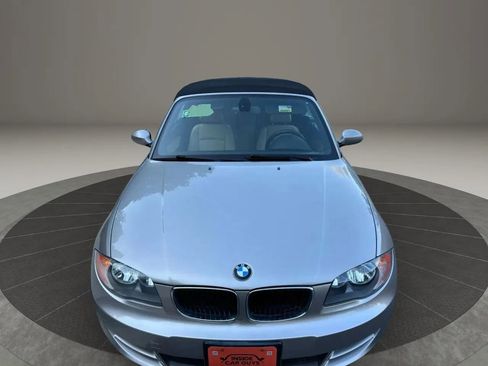 Used 2009 BMW 128i Convertible image 10