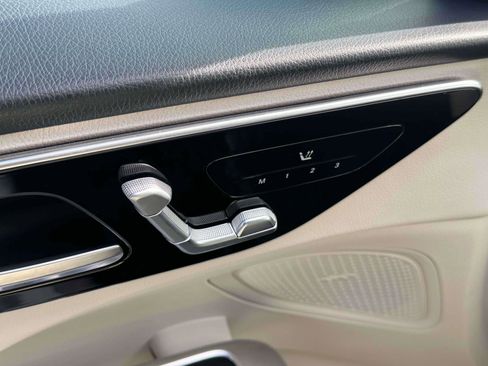 Used 2022 Mercedes-Benz C 300 4MATIC Sedan image 18