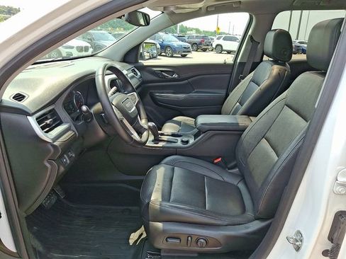 Used 2019 GMC Acadia SLT w/ LPO, Floor Liner Package AWD/4WD image 14