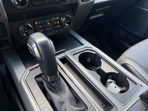 Used 2019 Ford F150 Raptor w/ Equipment Group 802A Luxury AWD/4WD image 38