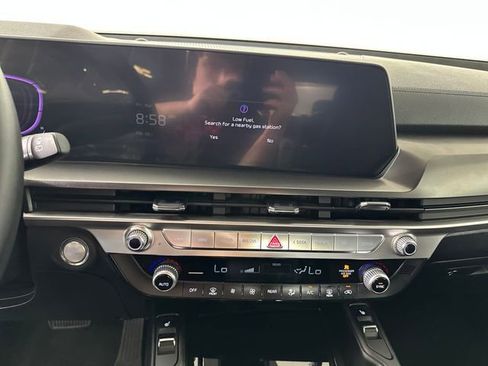 Used 2024 Kia Telluride S FWD image 21