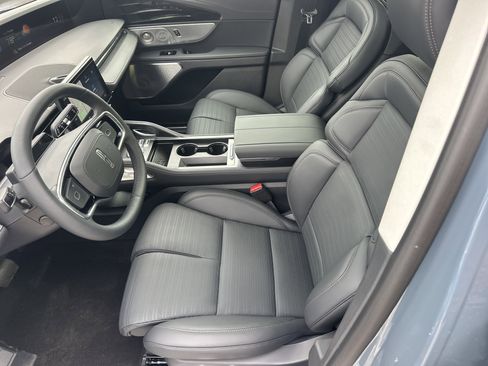 New 2026 Lincoln Nautilus Reserve image 18