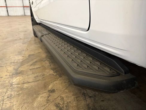 Used 2023 RAM 1500 Laramie image 11