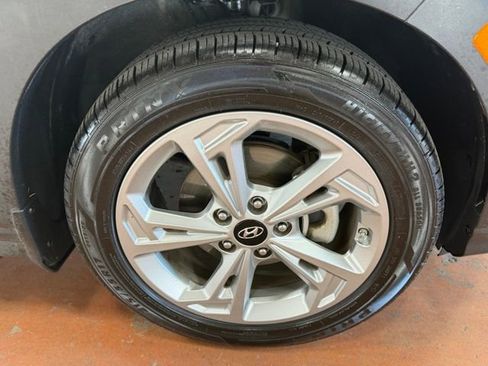 Certified 2023 Hyundai Kona SEL FWD image 8
