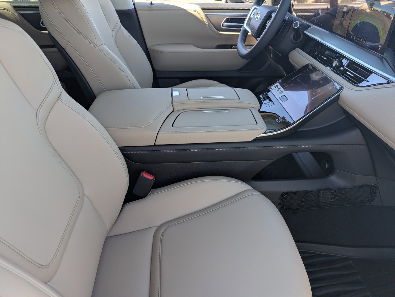 Certified 2026 INFINITI QX80 Pure w/ Cargo Package AWD/4WD image 29