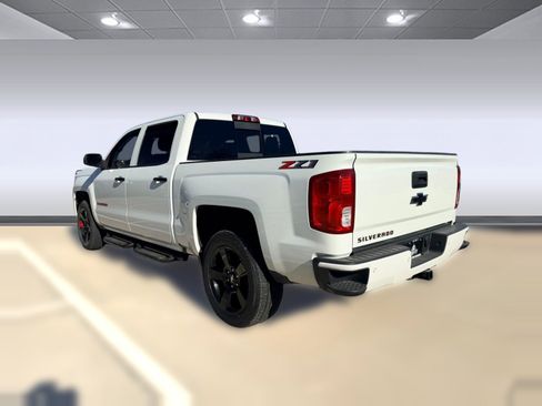 Used 2018 Chevrolet Silverado 1500 LTZ Z71 w/ Redline Edition image 3