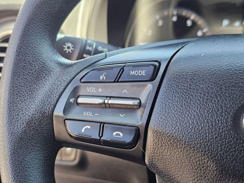 Used 2018 Hyundai Kona SE AWD/4WD image 31