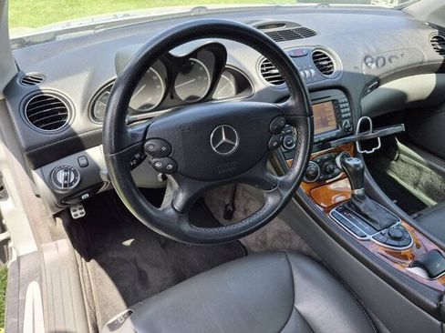 Used 2005 Mercedes-Benz SL 500 image 16