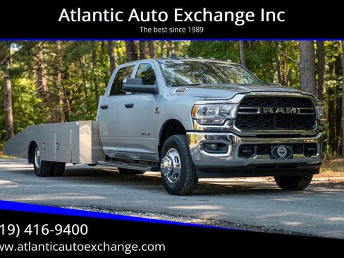 Used 2020 RAM 3500 Tradesman w/ Chrome Appearance Group RWD image 1